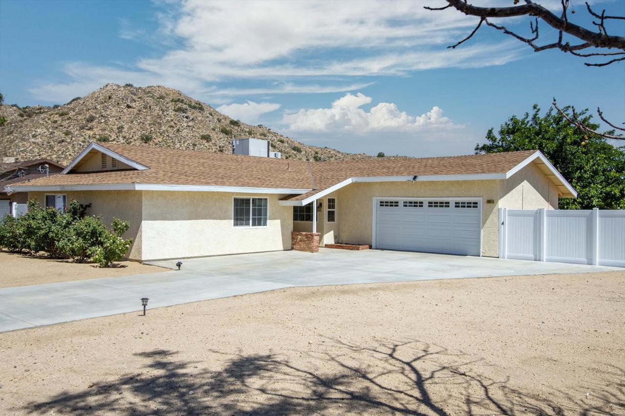 Peaceful Home With Nature Views & Trail Access Yucca Valley Esterno foto