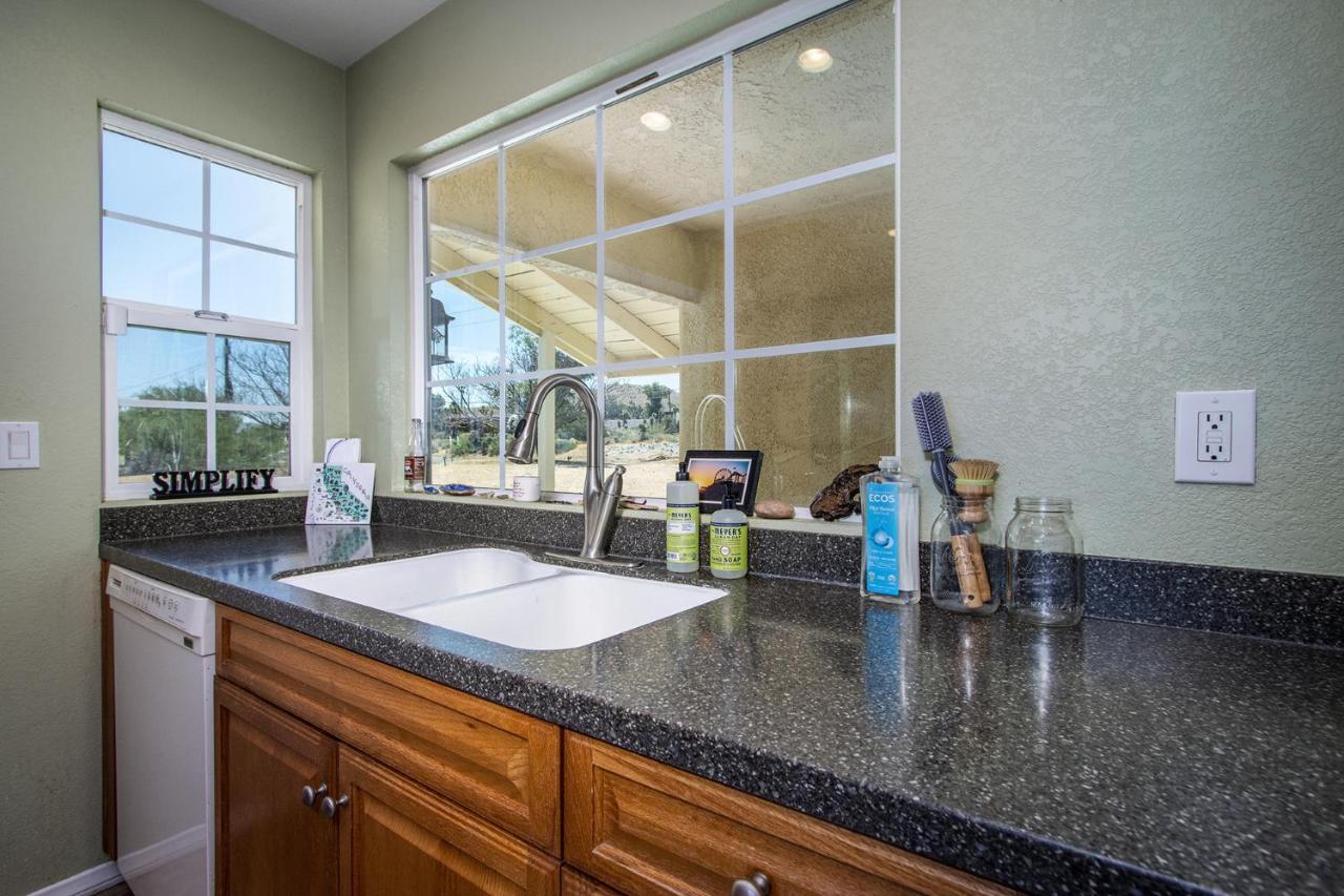Peaceful Home With Nature Views & Trail Access Yucca Valley Esterno foto